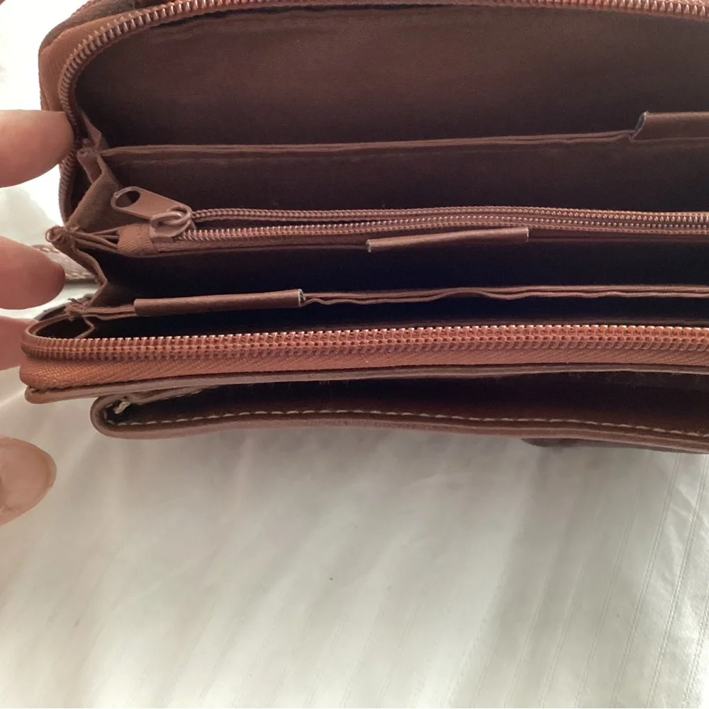 Brown Leather Women’s Crossbody